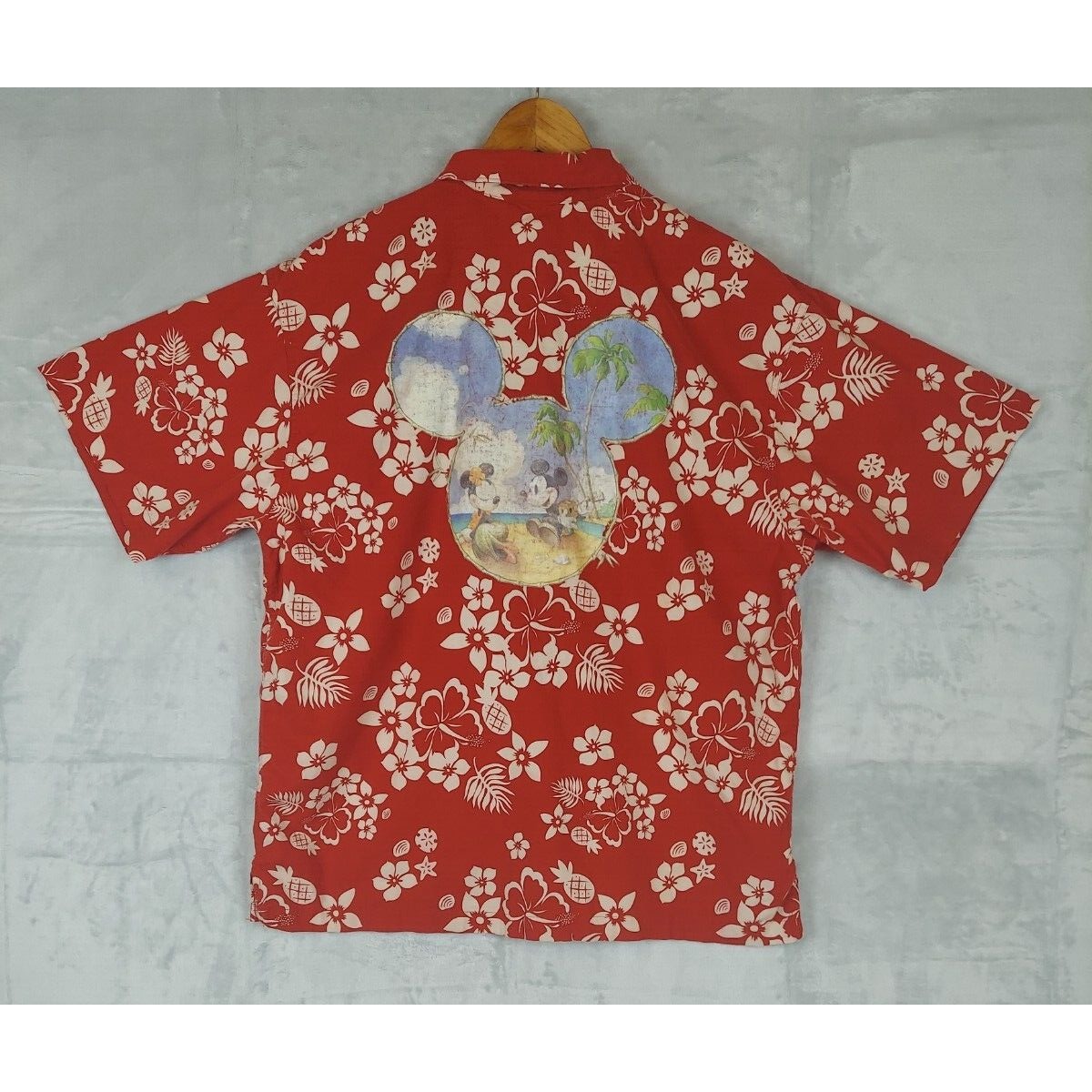 Vtg Disney Store Mens Medium Floral Hawaiian Button Up Shirt Mickey & Minnie Red